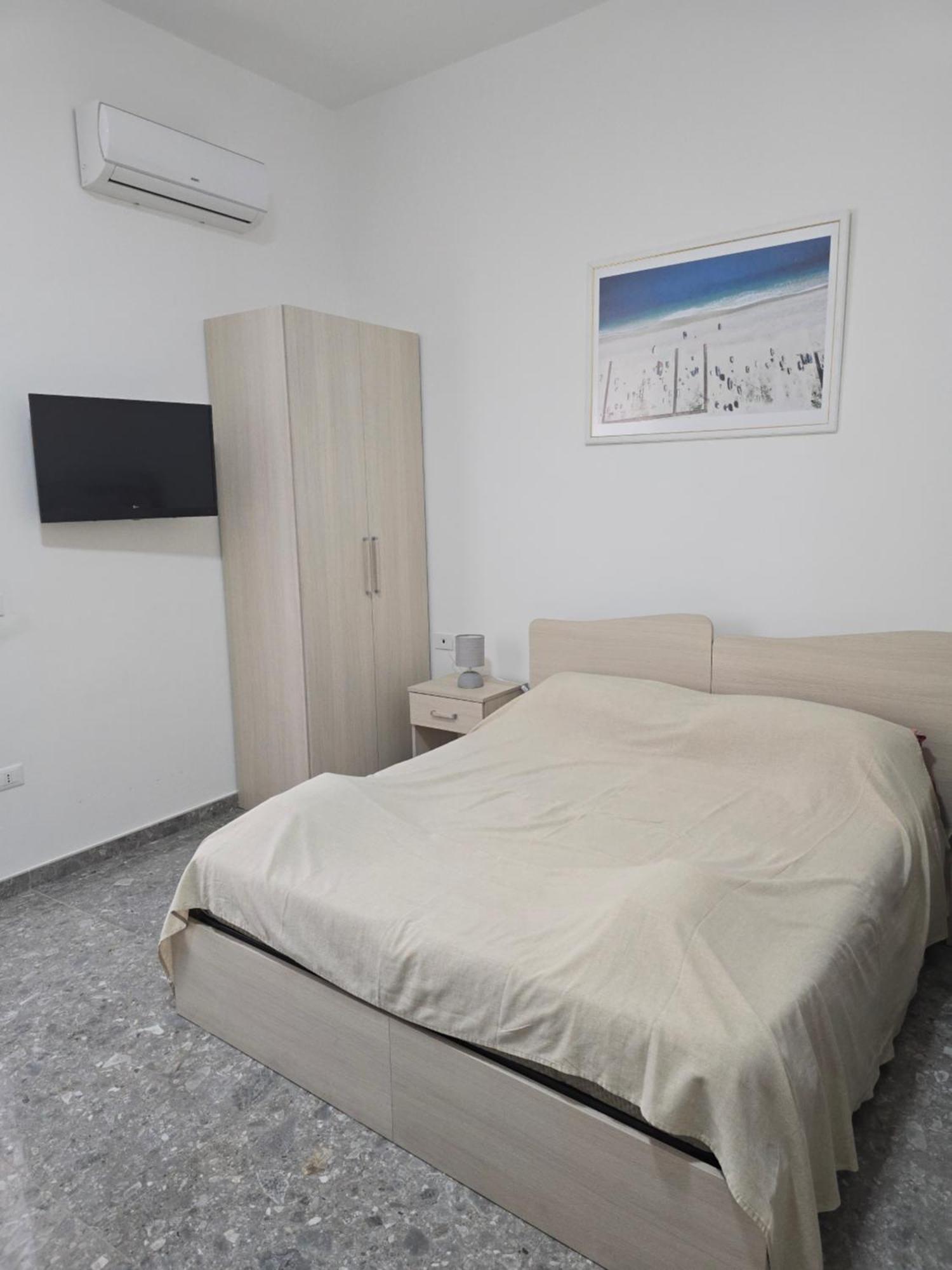Bed and Breakfast Da Massimo 1 Марина-ди-Скьявонеа Экстерьер фото