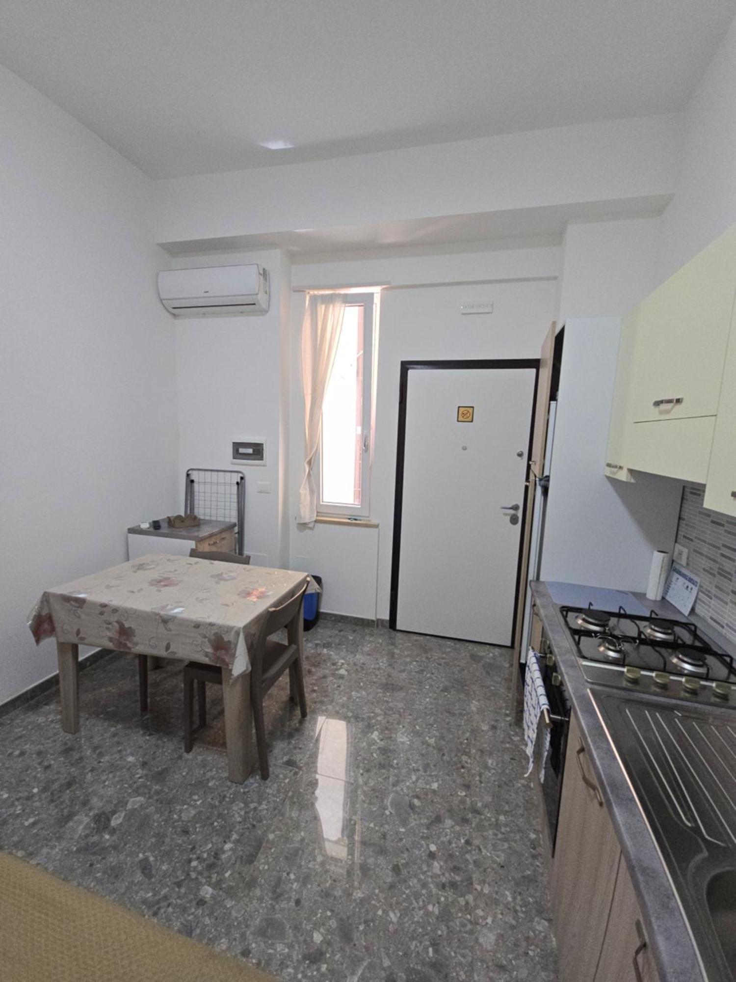 Bed and Breakfast Da Massimo 1 Марина-ди-Скьявонеа Экстерьер фото